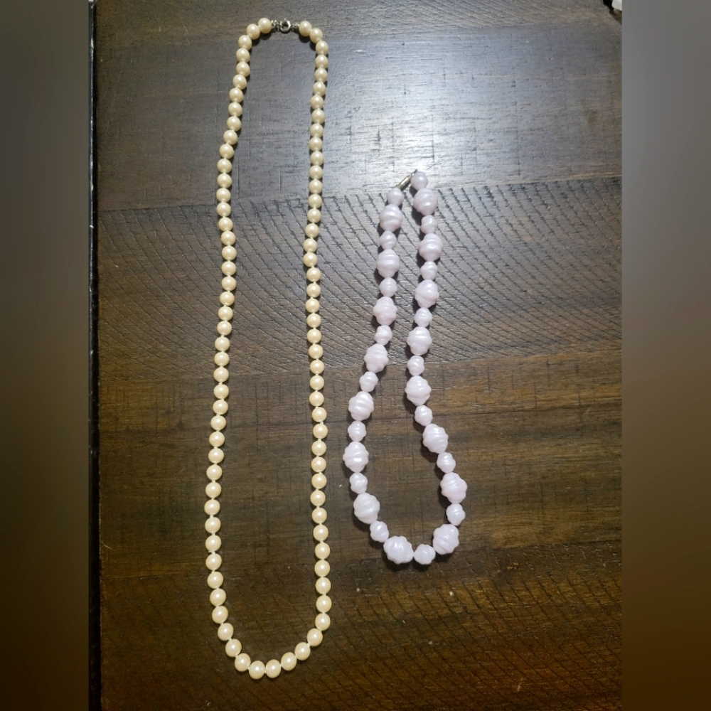 Pearly Cream and Pink Beaded Necklace Set